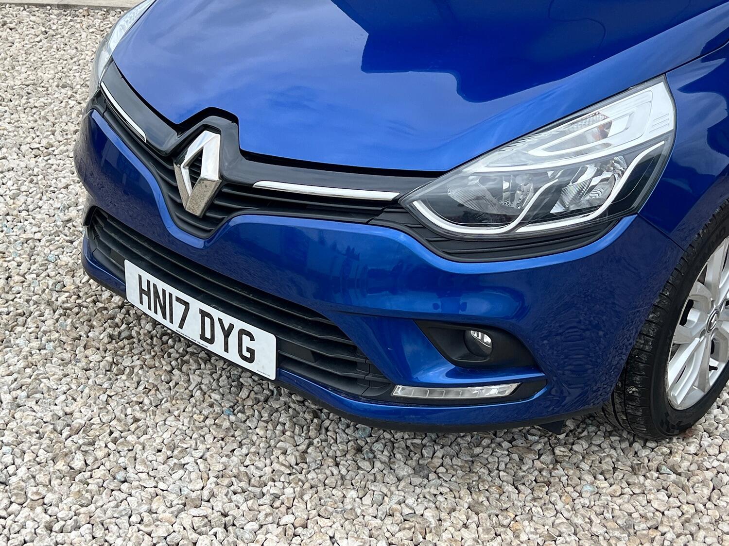 Used Renault Clio 2017 for sale - 76794206: Photo 10