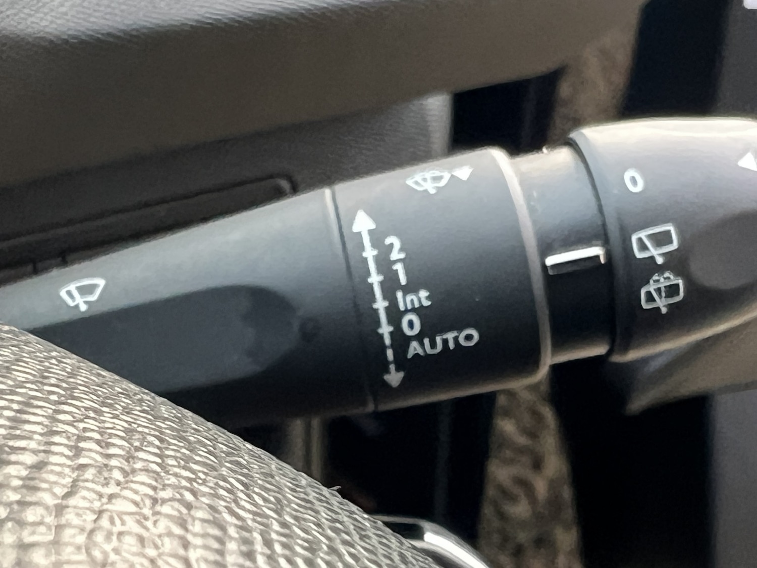 Used Peugeot 308 2016 for sale - 77251240: Photo 28