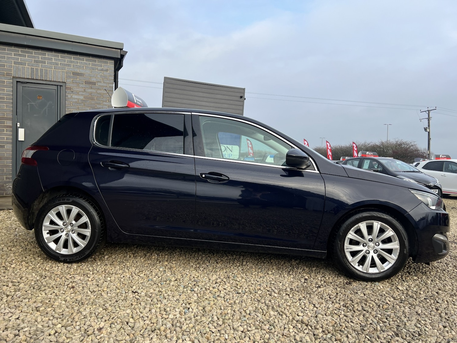 Used Peugeot 308 2016 for sale - 77251240: Photo 3