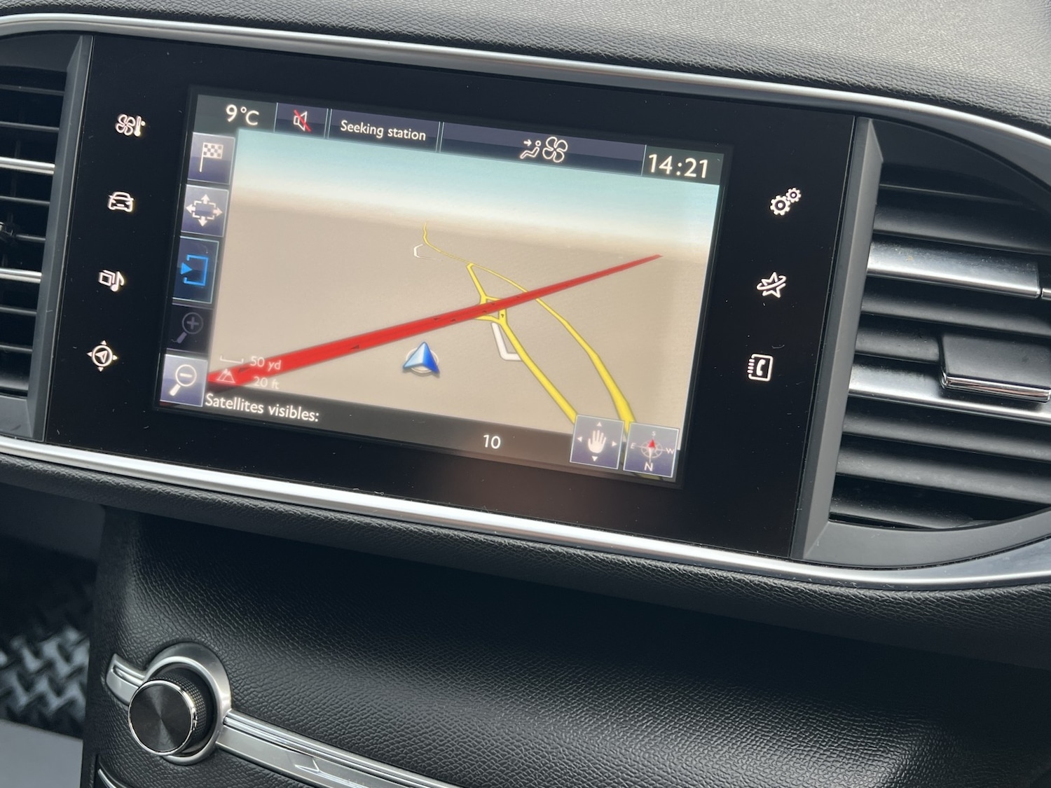 Used Peugeot 308 2016 for sale - 77251240: Photo 32