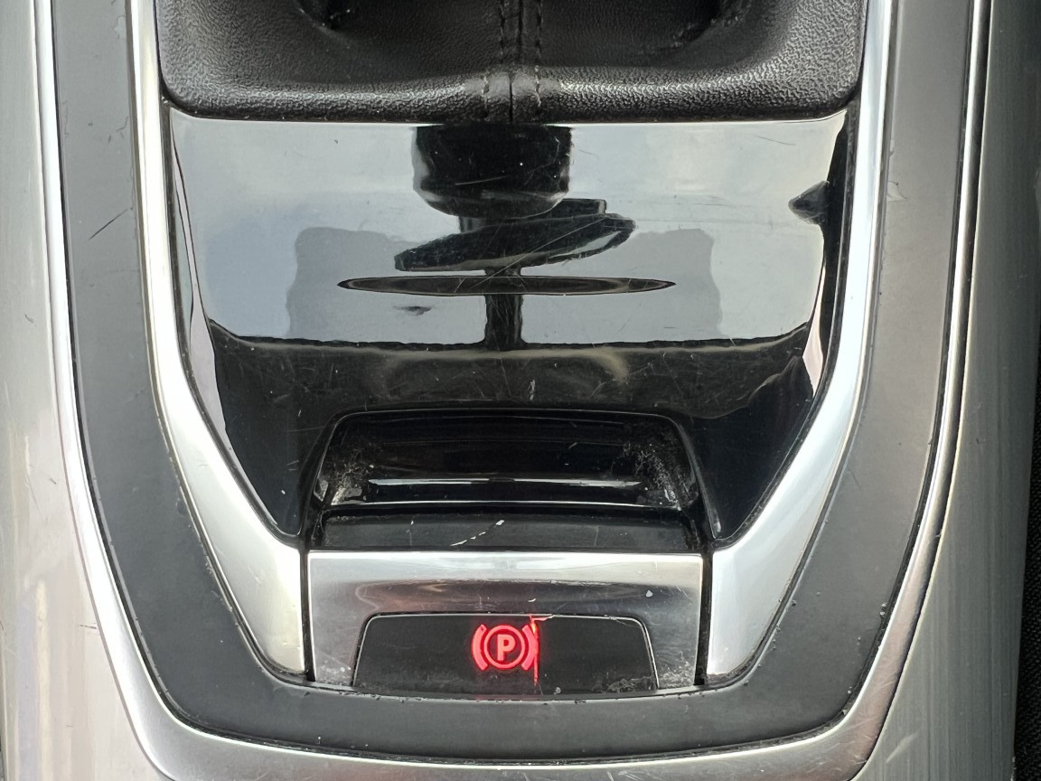 Used Peugeot 308 2016 for sale - 77251240: Photo 41