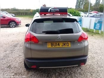 Used Peugeot 2008 2014 for sale - 76075980: Photo