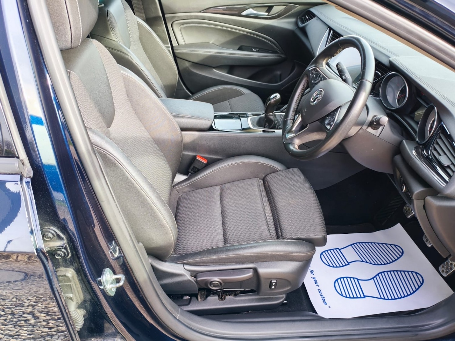 Used Vauxhall Insignia 2017 for sale - 77431397: Photo 24