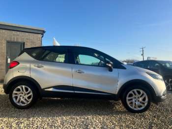 Used Renault Captur 2017 for sale - 73037610: Photo