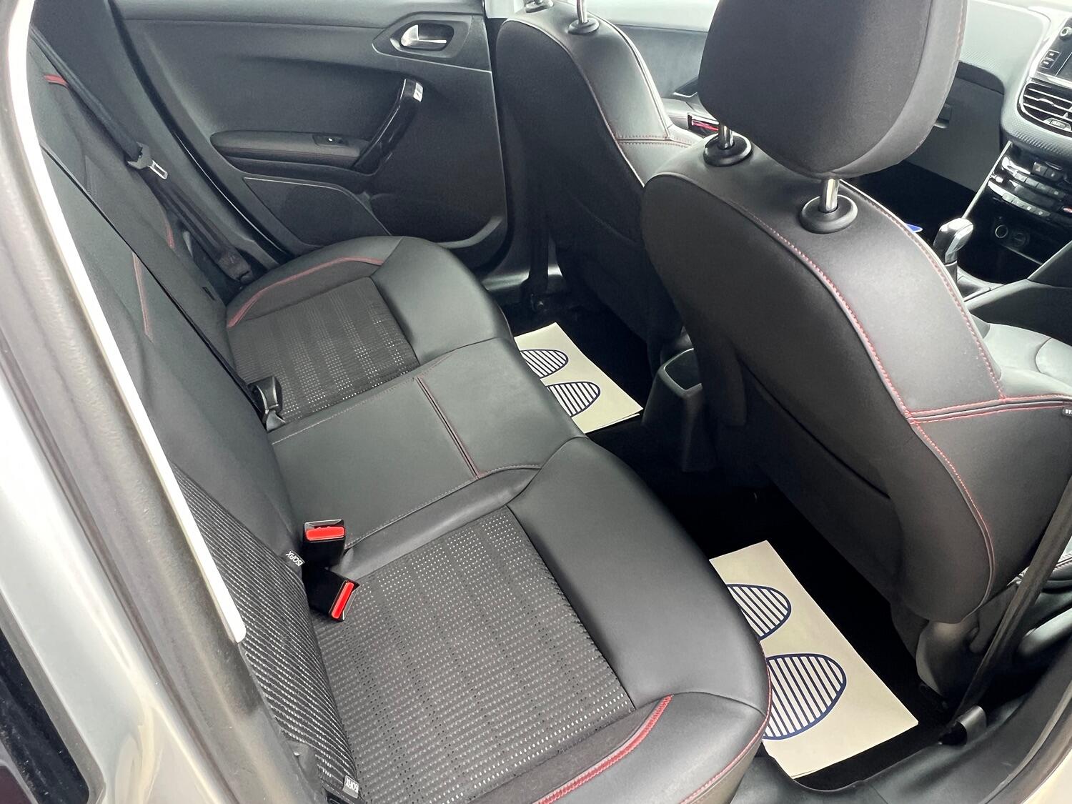 Used Peugeot 208 2018 for sale - 76794205: Photo 13