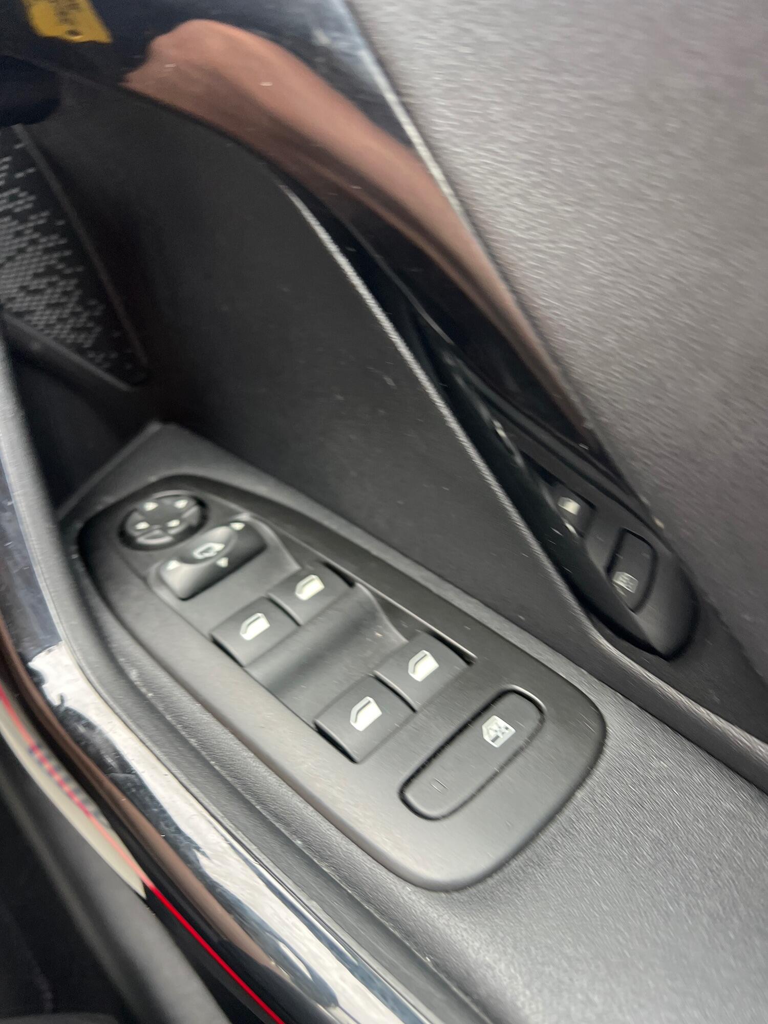 Used Peugeot 208 2018 for sale - 76794205: Photo 33