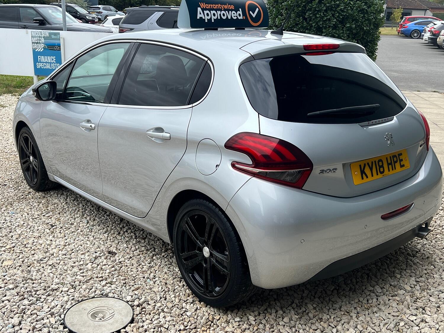 Used Peugeot 208 2018 for sale - 76794205: Photo 4