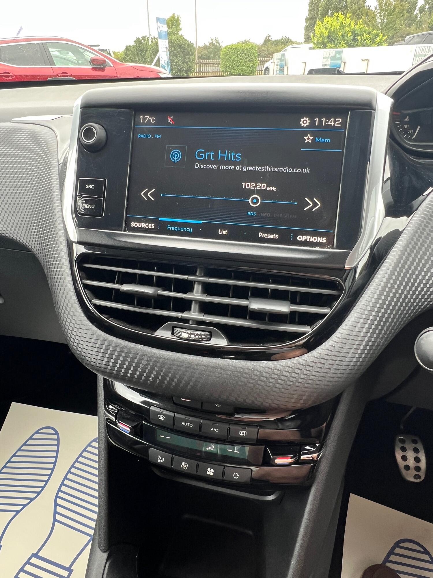 Used Peugeot 208 2018 for sale - 76794205: Photo 43