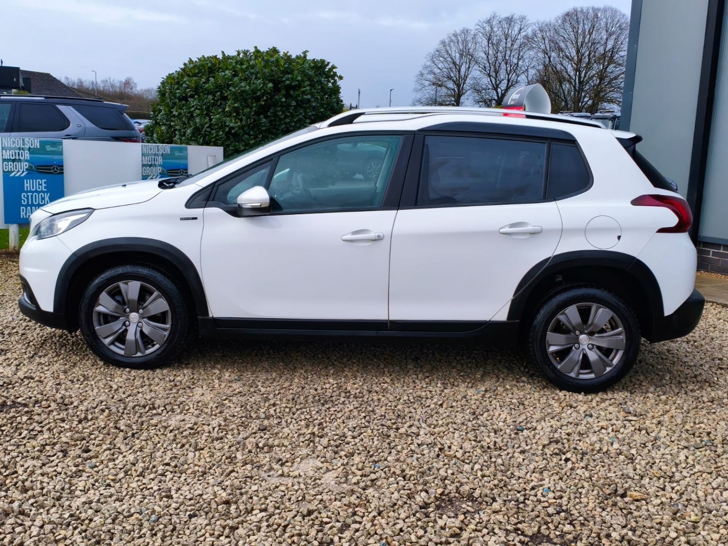 Used Peugeot 2008 2019 for sale - 76884806: Photo 2