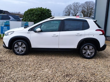 Used Peugeot 2008 2019 for sale - 76884806: Photo