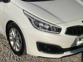 Used Kia Ceed 2016 for sale - 79471030: Photo
