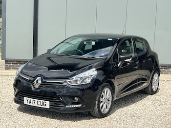 Used Renault Clio 2017 for sale - 79360116: Photo