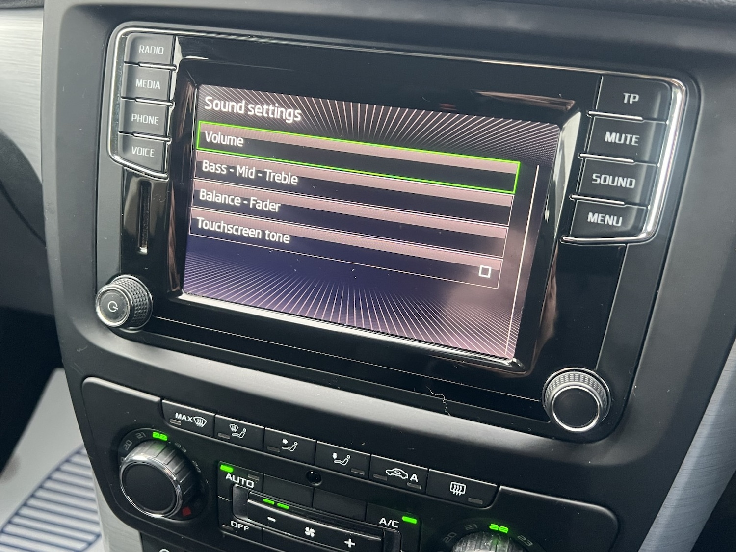 Used Skoda Yeti 2016 for sale - 76830367: Photo 18