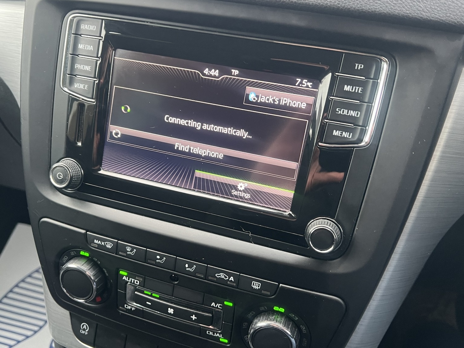 Used Skoda Yeti 2016 for sale - 76830367: Photo 22