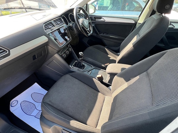 Used Volkswagen Tiguan 2017 for sale - 74107998: Photo 23