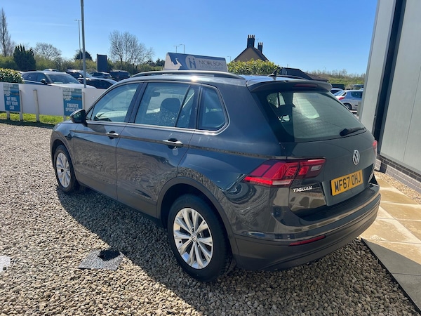 Used Volkswagen Tiguan 2017 for sale - 74107998: Photo 8