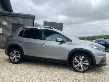 Used Peugeot 2008 2017 for sale - 75406138: Photo