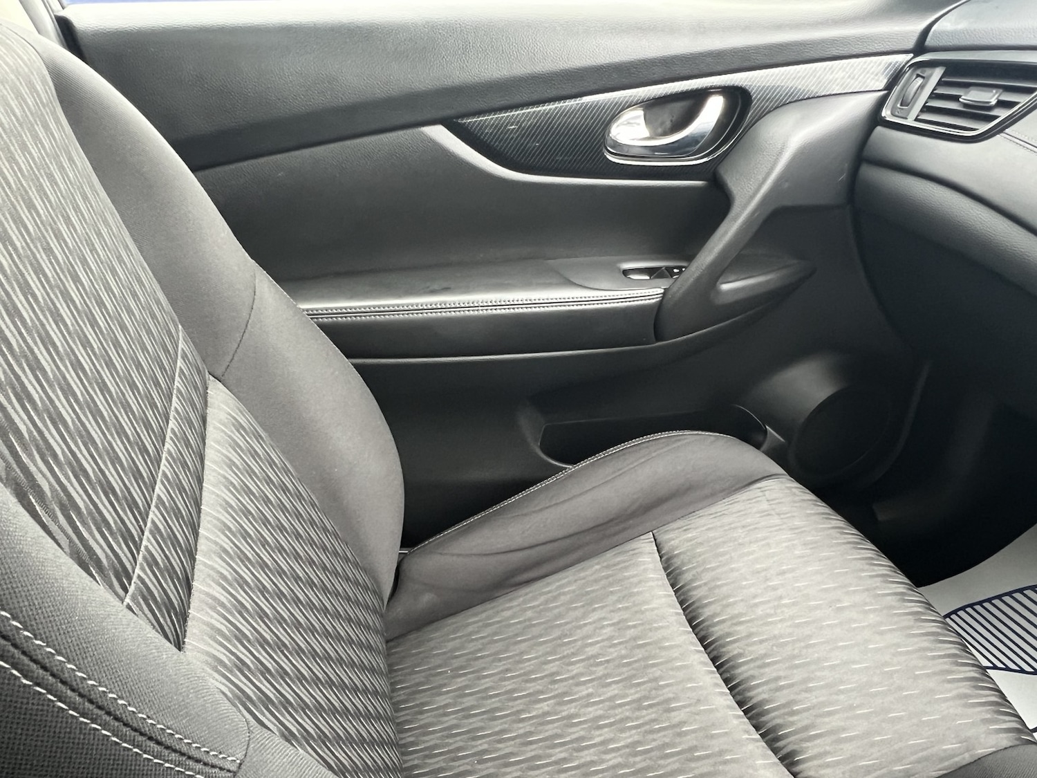 Used Nissan X-Trail 2018 for sale - 76769924: Photo 23