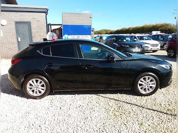 Used Mazda Mazda3 2014 for sale - 76164477: Photo 2