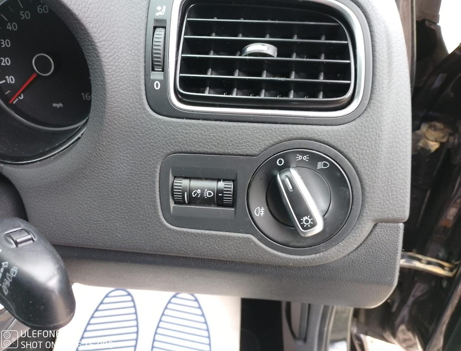 Used Volkswagen Polo 2011 for sale - 75856344: Photo 7