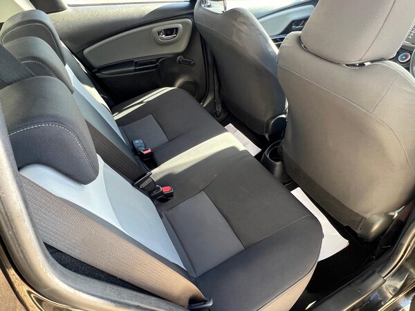 Used Toyota Yaris 2019 for sale - 72507188: Photo 14