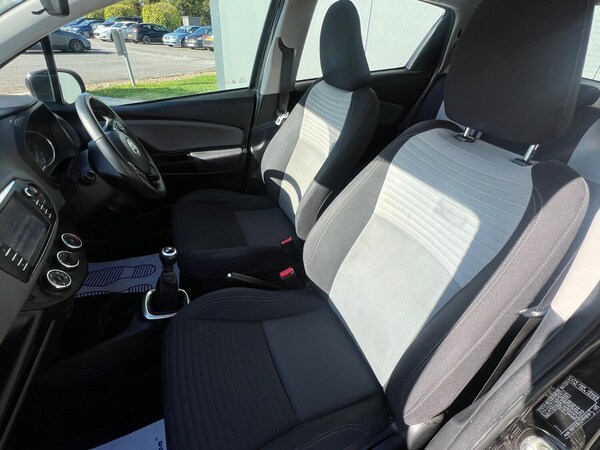 Used Toyota Yaris 2019 for sale - 72507188: Photo 23