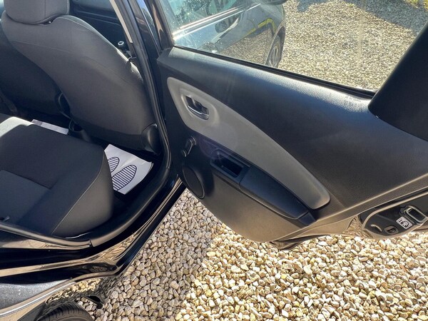 Used Toyota Yaris 2019 for sale - 72507188: Photo 24