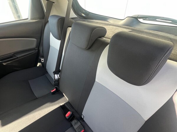 Used Toyota Yaris 2019 for sale - 72507188: Photo 29