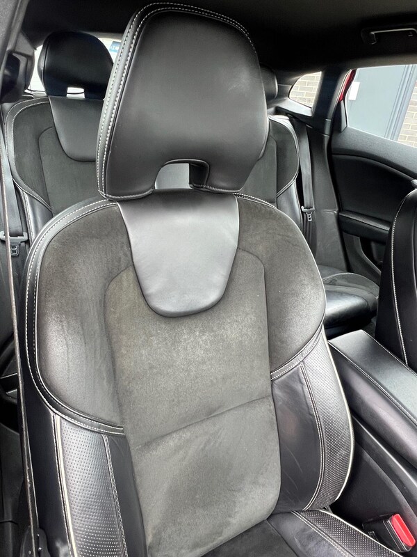 Used Volvo V40 2016 for sale - 75055435: Photo 29