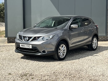 Used Nissan Qashqai 2014 for sale - 79395239: Photo