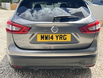 Used Nissan Qashqai 2014 for sale - 79395239: Photo