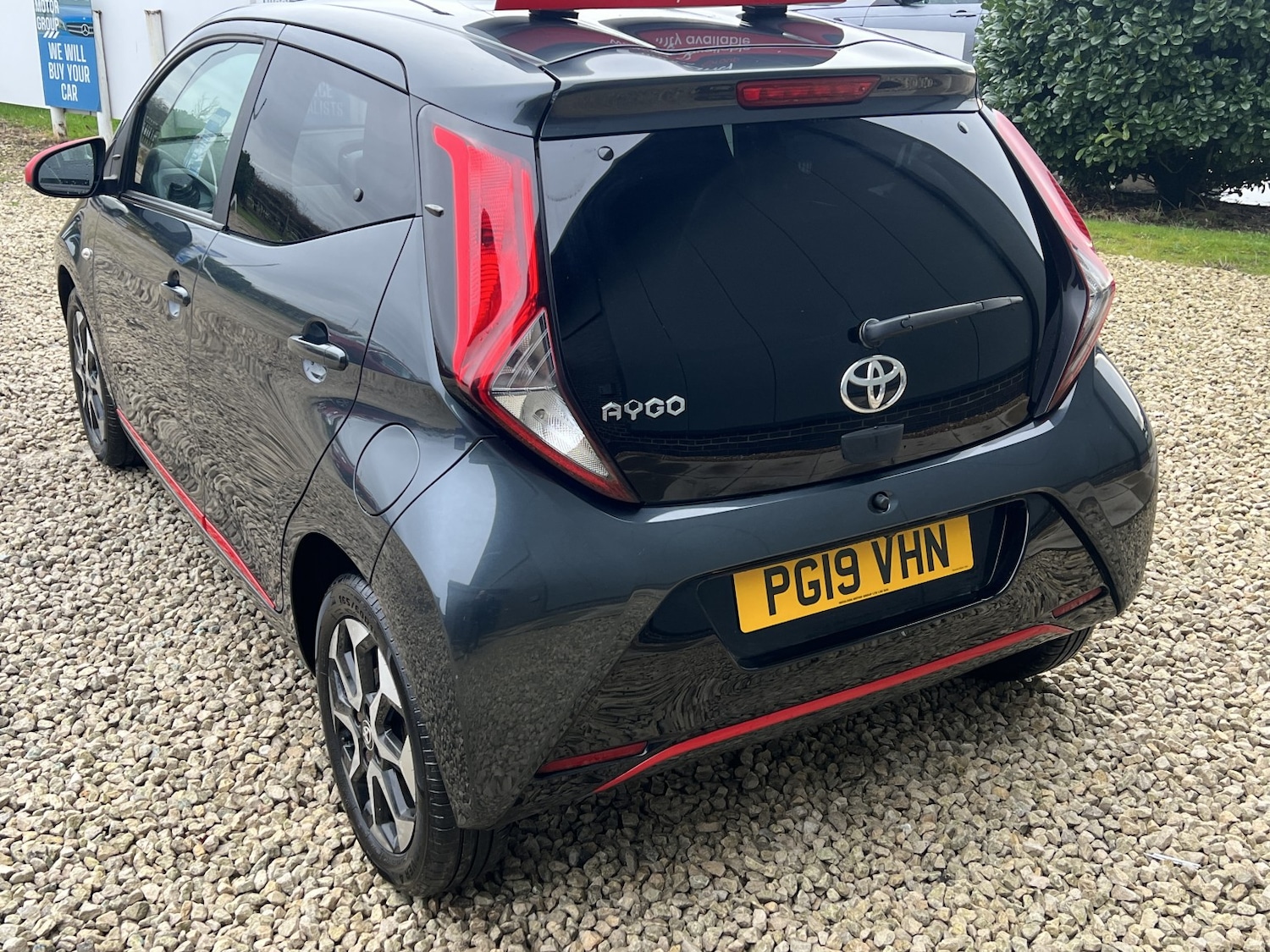 Used Toyota AYGO 2019 for sale - 76830381: Photo 11