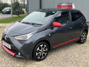 2019 - 1.0 VVT-i x-trend 5-Door