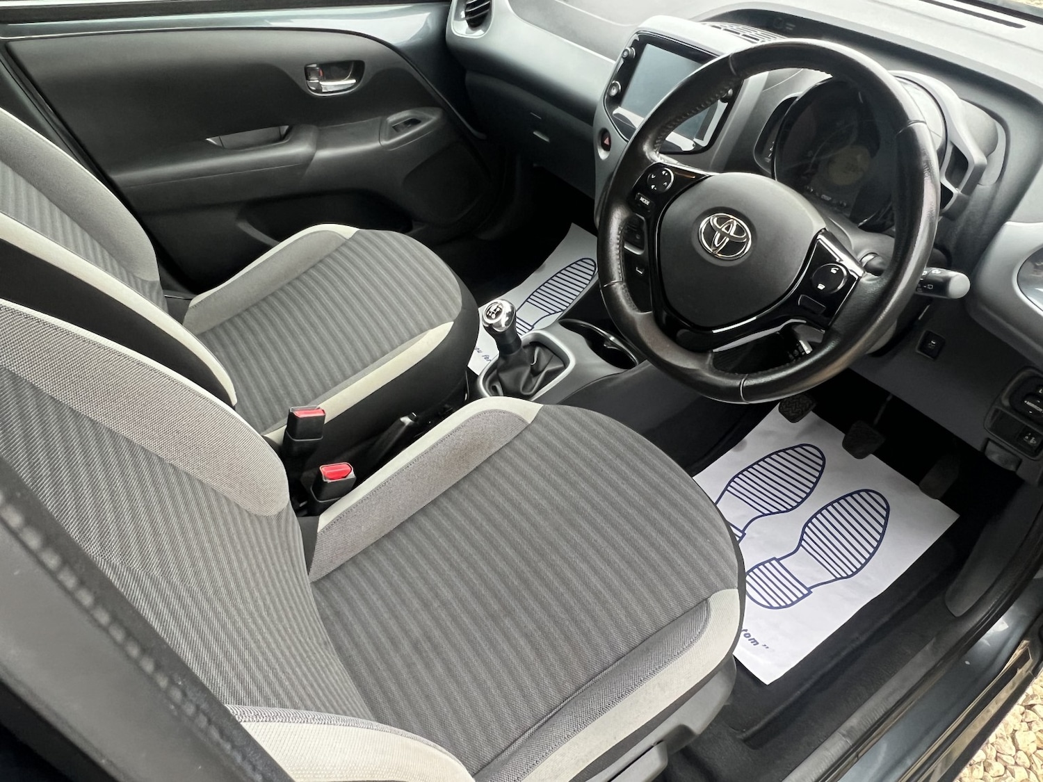 Used Toyota AYGO 2019 for sale - 76830381: Photo 54