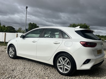 Used Kia Ceed 2019 for sale - 79111587: Photo