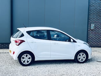 Used Hyundai i10 2014 for sale - 79710784: Photo