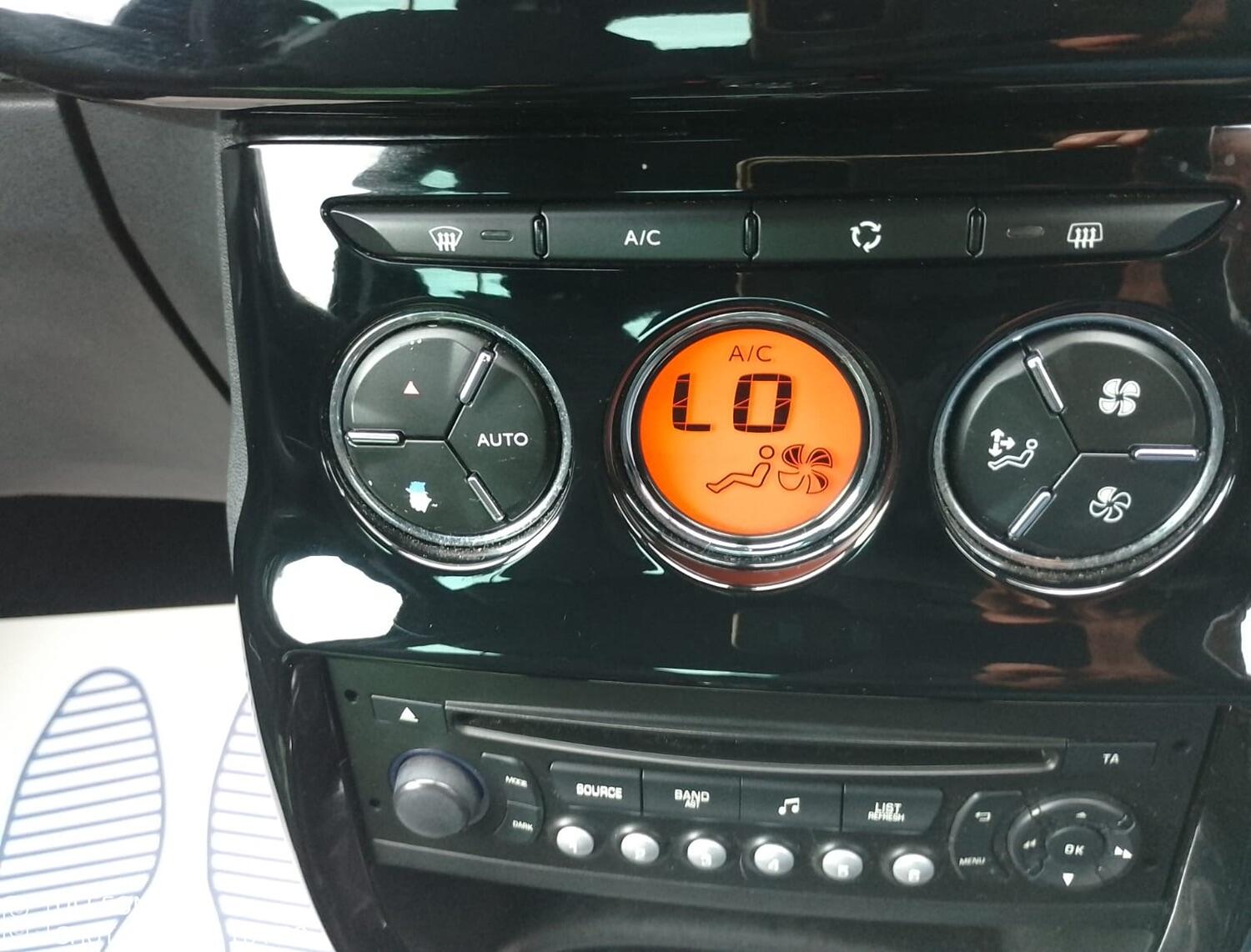 Used Citroen DS3 2015 for sale - 76177037: Photo 22