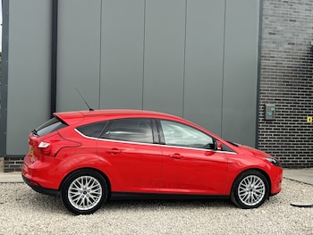 Used Ford Focus 2014 for sale - 79471024: Photo