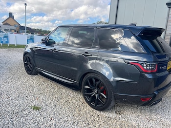 Used Land Rover Range Rover Sport 2018 for sale - 76070444: Photo