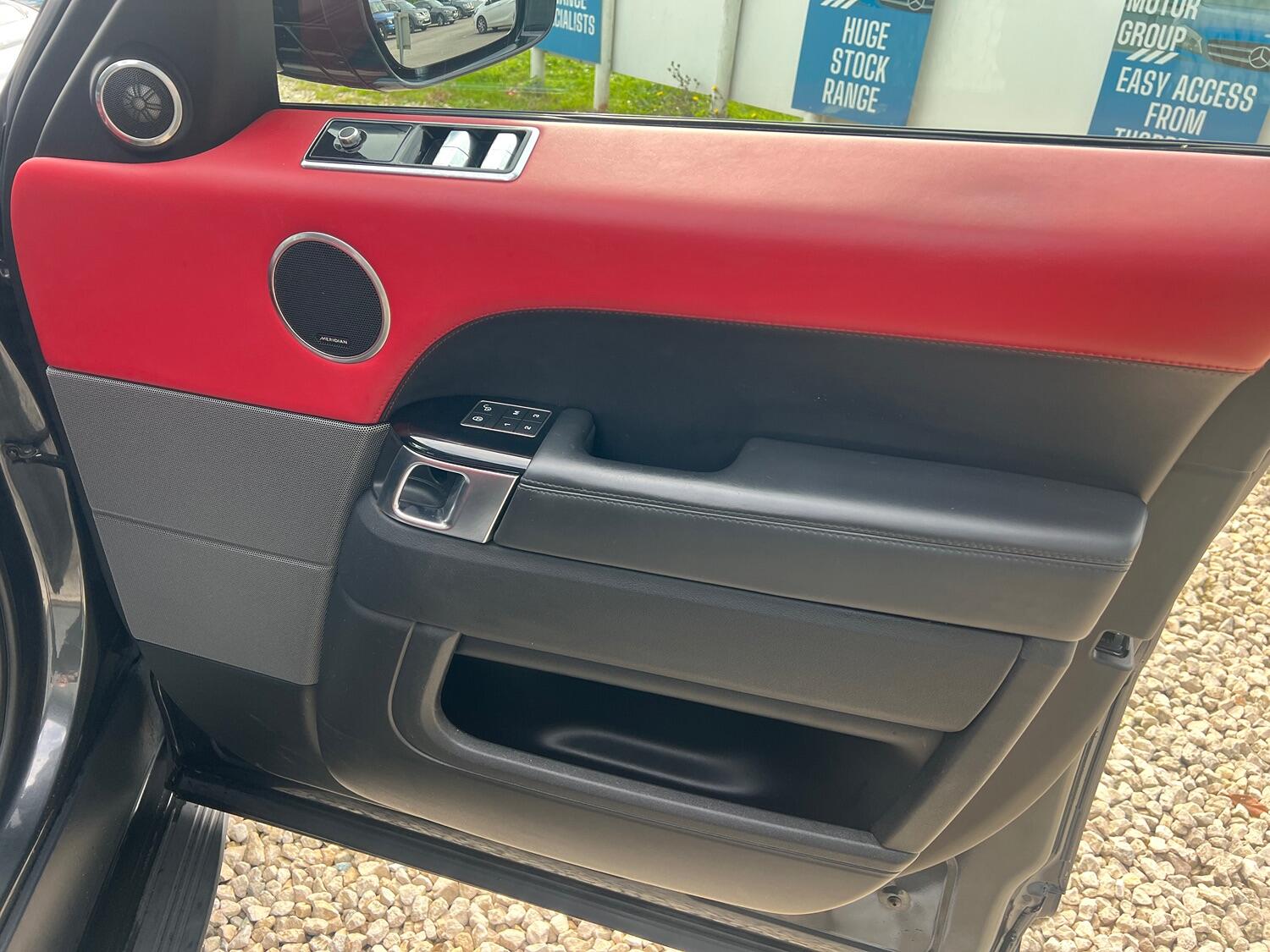 Used Land Rover Range Rover Sport 2018 for sale - 76070444: Photo 44