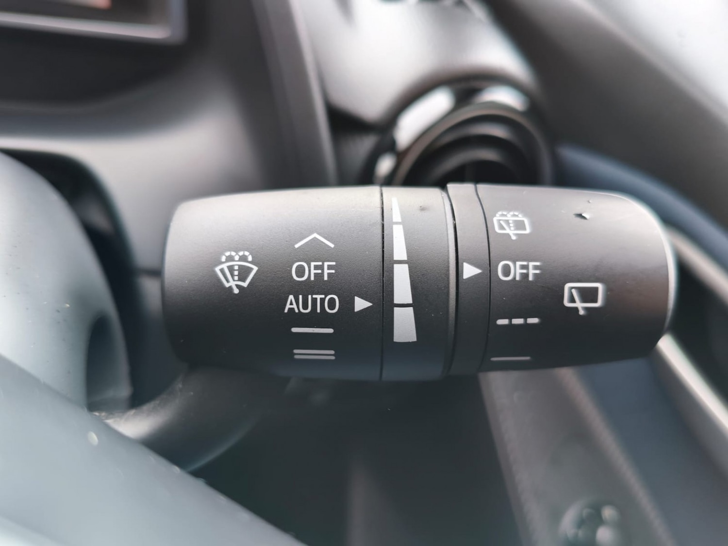 Used Mazda Mazda2 2017 for sale - 77548179: Photo 16