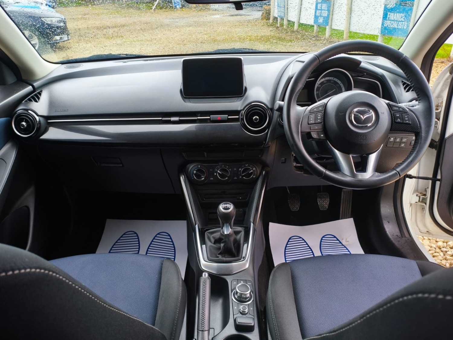 Used Mazda Mazda2 2017 for sale - 77548179: Photo 17