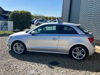 Used Audi A1 2011 for sale - 74107941: Photo
