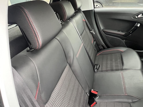 Used Peugeot 208 2018 for sale - 75539042: Photo 11
