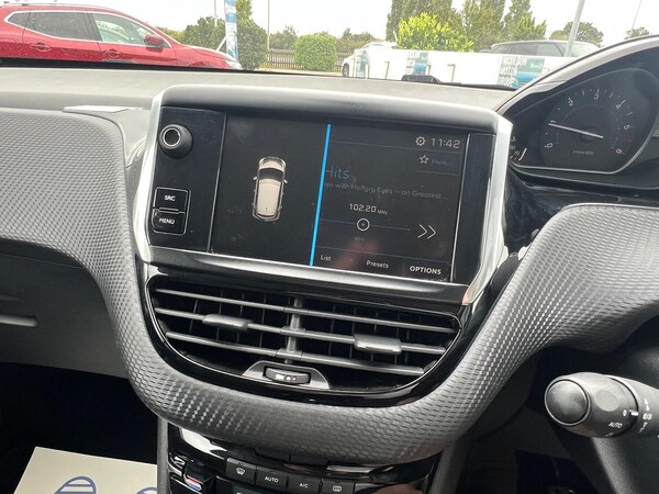 Used Peugeot 208 2018 for sale - 75539042: Photo 42