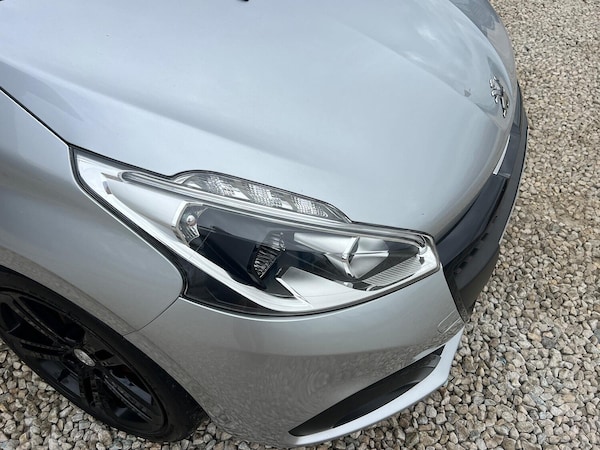 Used Peugeot 208 2018 for sale - 75539042: Photo 7