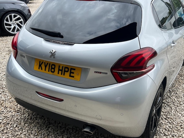 Used Peugeot 208 2018 for sale - 75539042: Photo 9