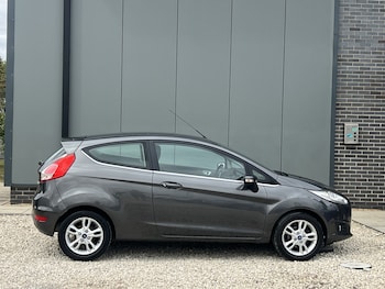 Used Ford Fiesta 2016 for sale - 79519625: Photo