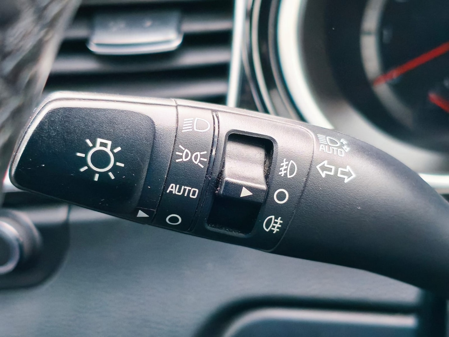 Used Kia Ceed 2019 for sale - 76963379: Photo 32