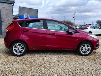 Used Ford Fiesta 2015 for sale - 77707238: Photo